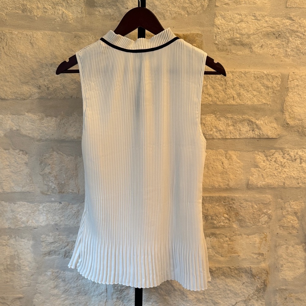 DKNY-White Pleated Sleeveless Top with Black Neck Tie Accent - Picture 5 of 5